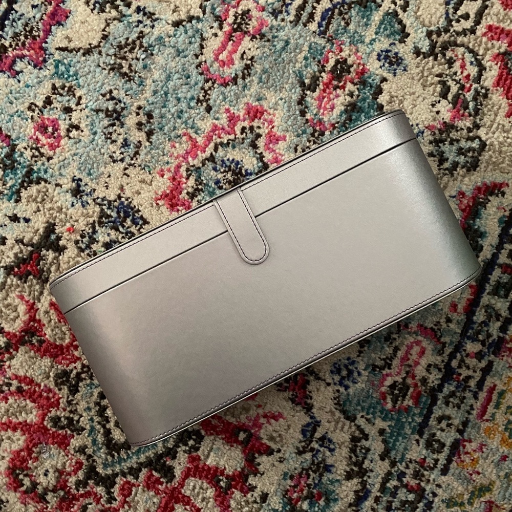 DYSON carrying case
